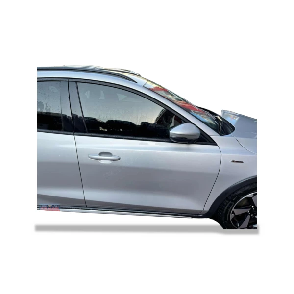 Ford Focus 4 Sağ Ön Kapı Gri Ford