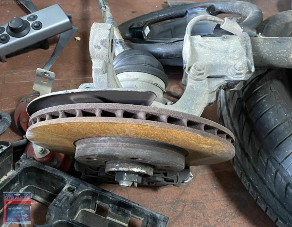 Opel Astra H Sağ Sol Taşıyıcı