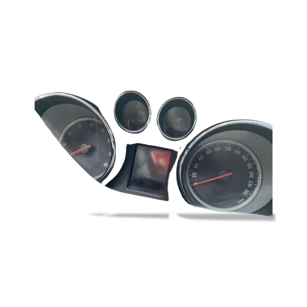Opel Insignia Kilometre Saati Gösterge Paneli